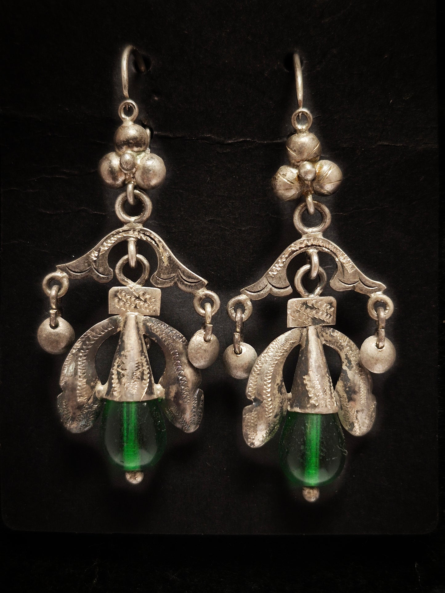Vintage Flower Earrings, Ecuador 1 7/8" x 1"