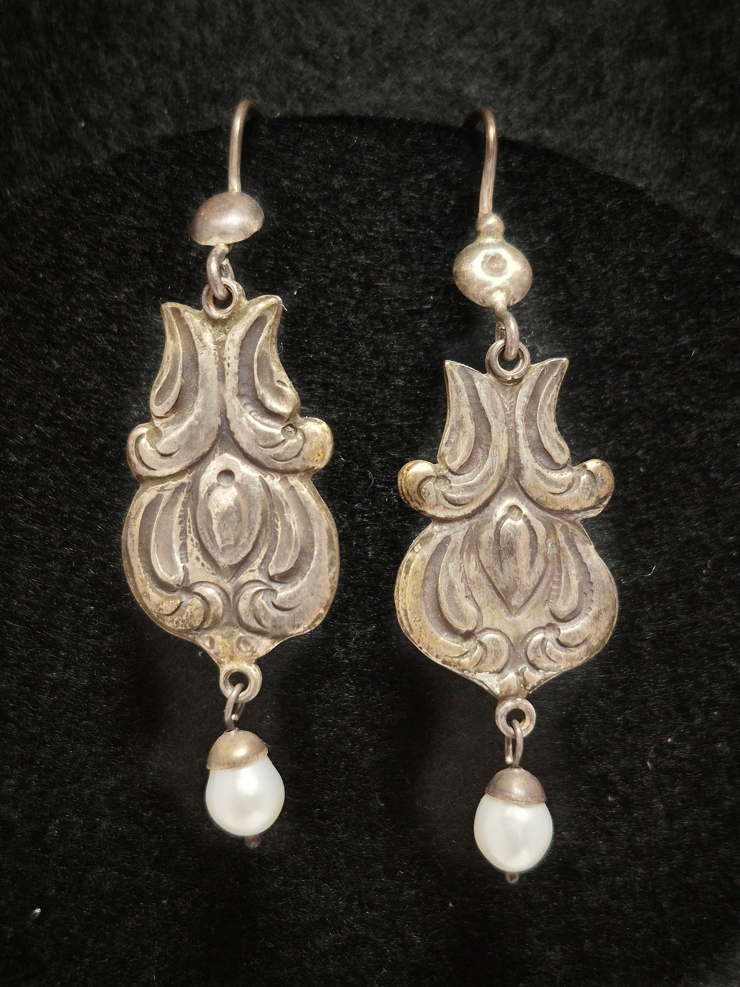 Vintage Floral and Pearl Earrings, Ecuador 2 3/8" x 3/4"