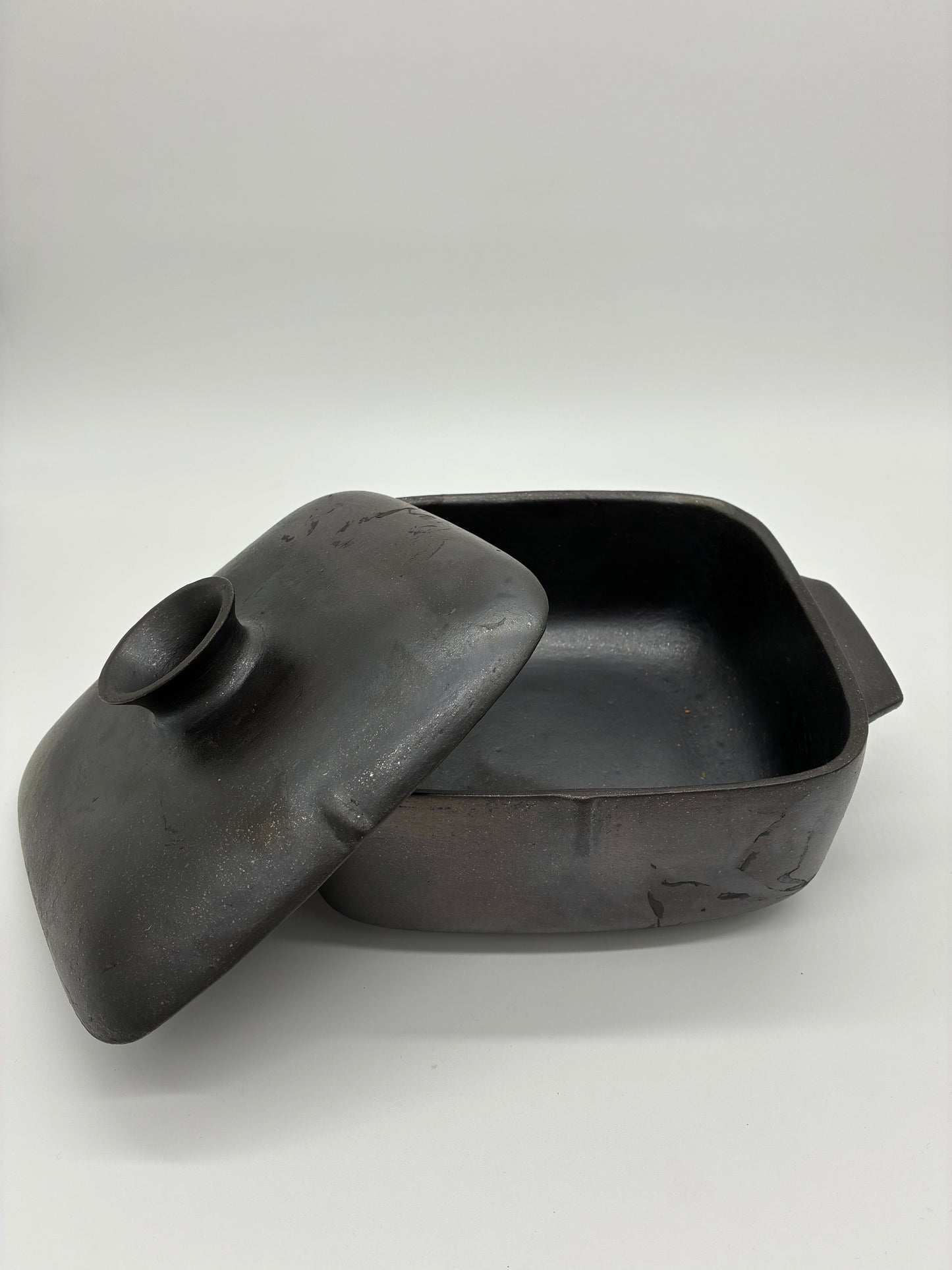 Lorenzo Mendez ~ 3 Quart Mica Bean Pot with Lid, 10" x 8 3/4" x 5 1/4"