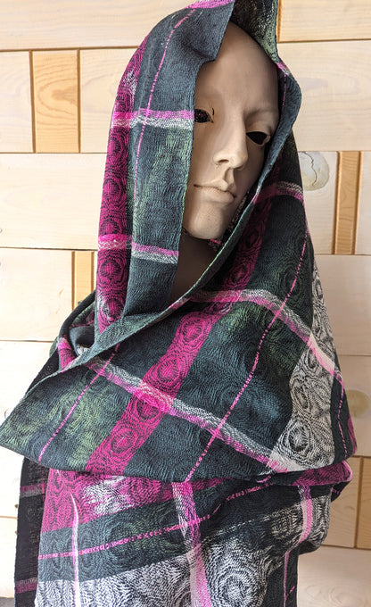 Speer / Daller  ~ Plaid Noir Weaving