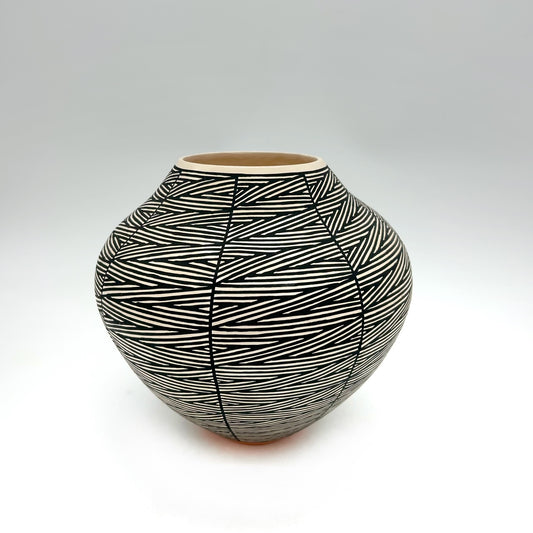 Acoma Pueblo - Ceramic Pot, 7" x 7 1/2"x 7 1/2"