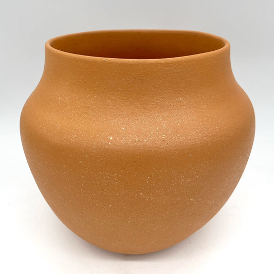 Clarence Cruz ~ 6 1/2 Quart Large Traditional Bean Pot, 8 1/2" x 9 1/2" x 9 1/2"