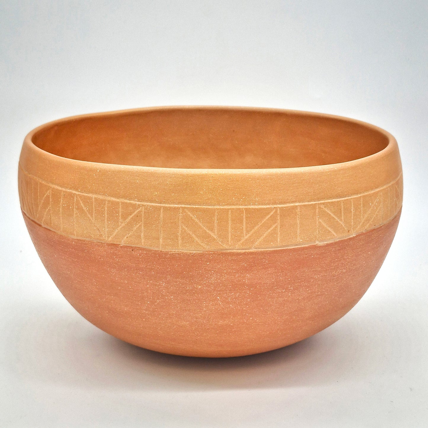 Clarence Cruz ~ 6 1/2 Quart Mica Open Bowl, 6 1/2" x 11" x 11"