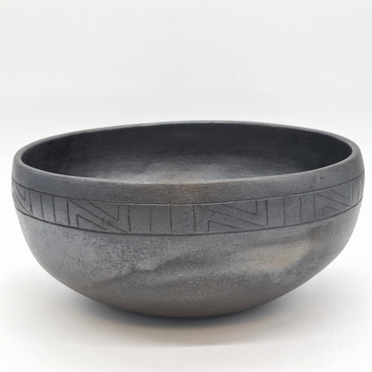 Clarence Cruz ~ 6 Quart Mica Open Bowl, 5 1/2" x 11 3/4" x 11 3/4"
