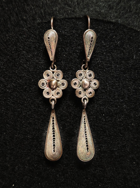 Vintage Silver Floral Earrings, Ecuador  2 1/4" x 1/2"