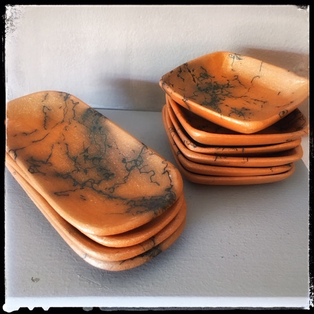 Lee Onstott ~ Square Mica Plates & Oval Spoon Rests with Horsehair design, Multiple sizes