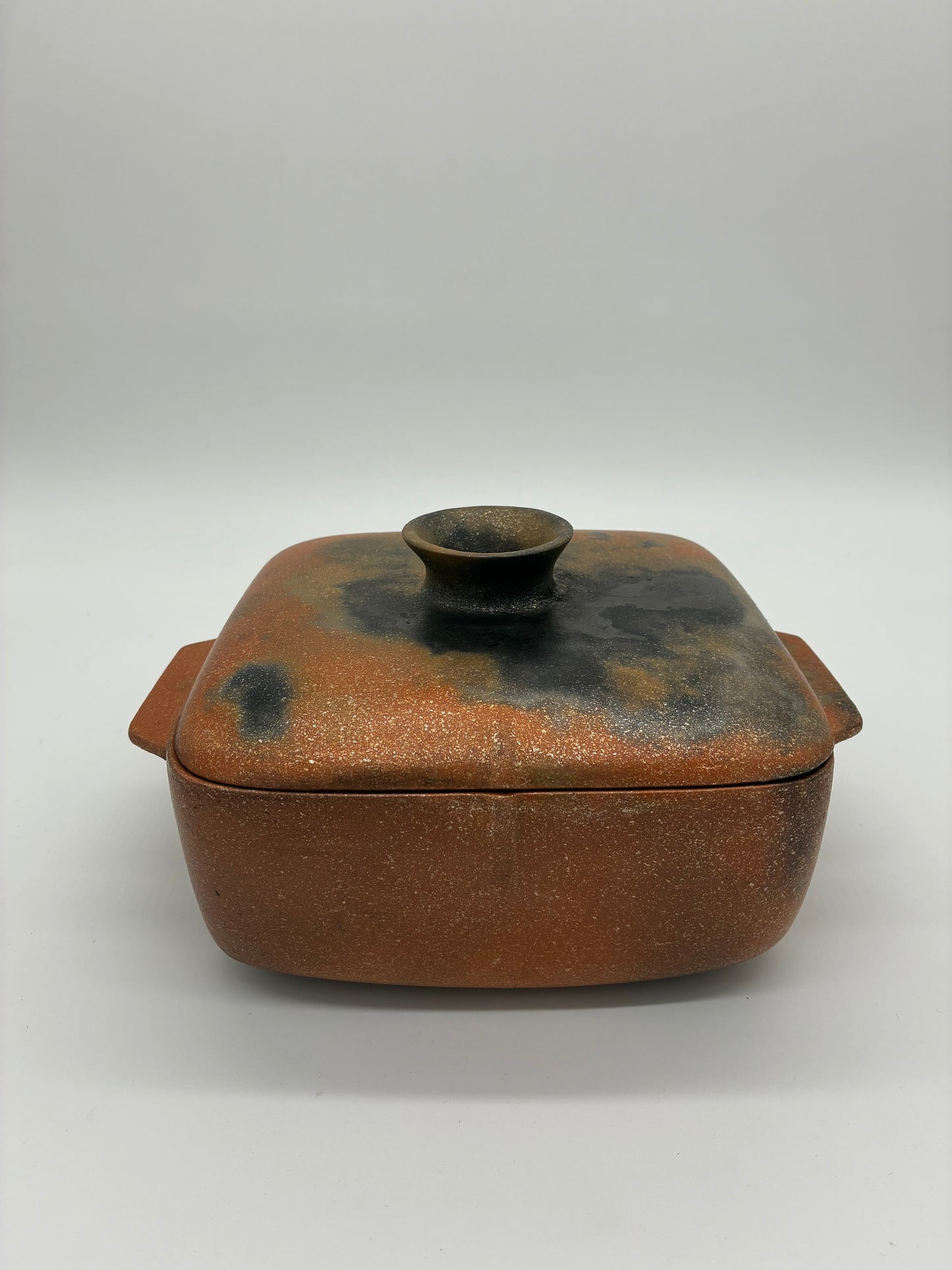 Lorenzo Mendez ~ 2 3/4 Quart Mica Bean Pot with Lid, 10" x 8 1/2" x 5"