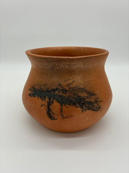 Lee Onstott ~ 3 Quart Traditional Feather Marked Bean Pot W/out Lid, 8" x 8" x 6"