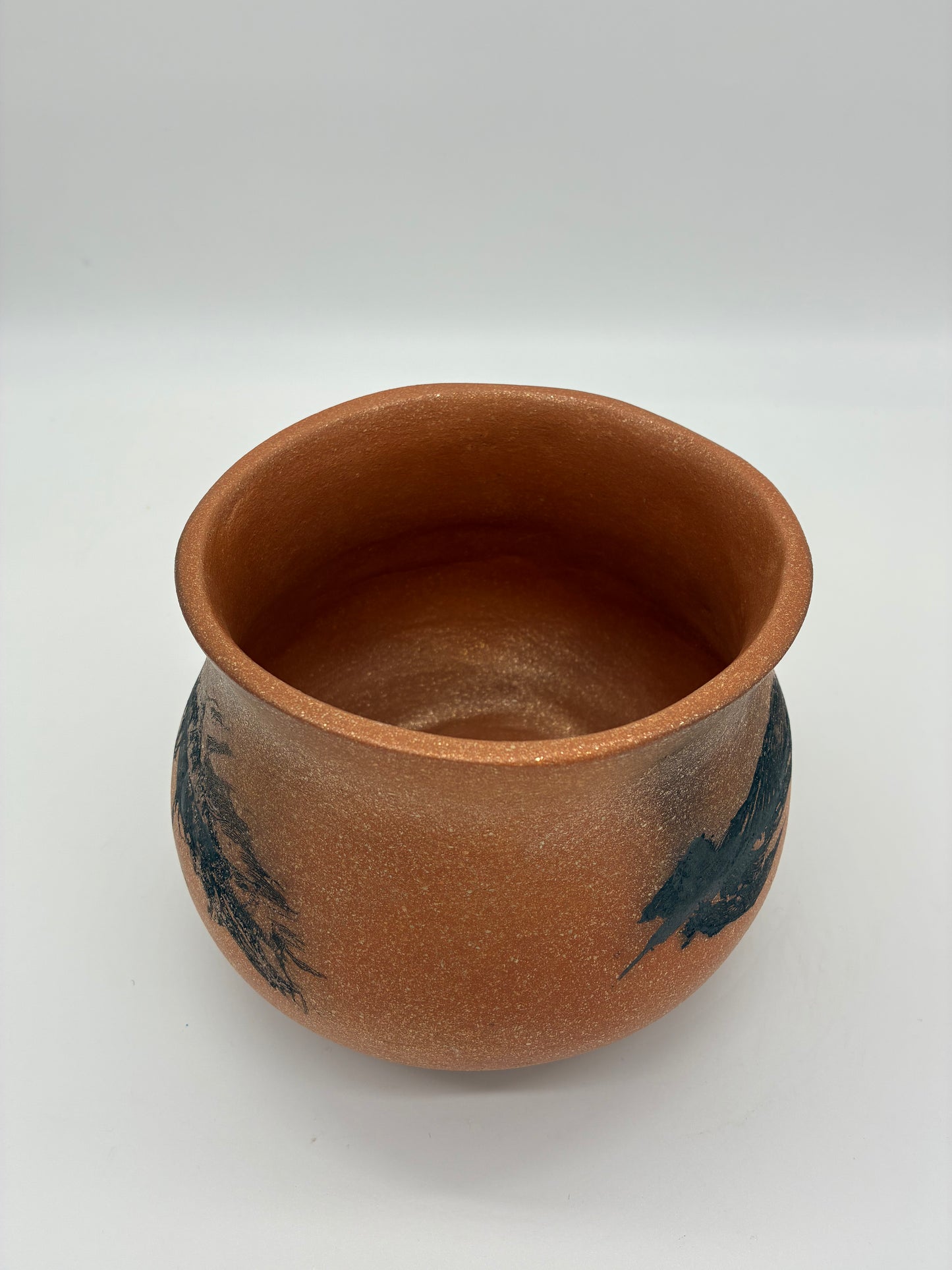 Lee Onstott ~ 3 Quart Traditional Feather Marked Bean Pot W/out Lid, 8" x 8" x 6"