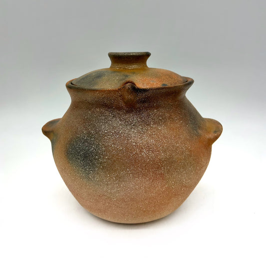 Lee Onstott - 3 Quart Mica Bean Pot, 8" x 9" x 8"