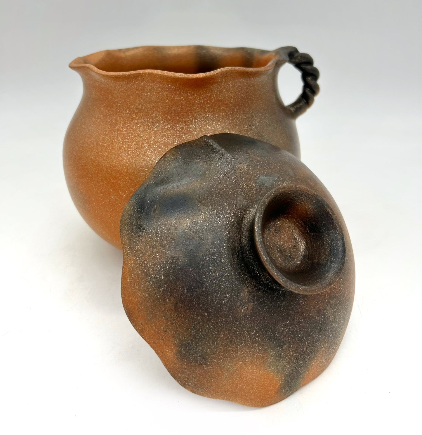 Lorenzo Mendez ~ 3 1/2 Quart Mica Bean Pot, 8 1/2" x 8 1/2" x 7 3/4"