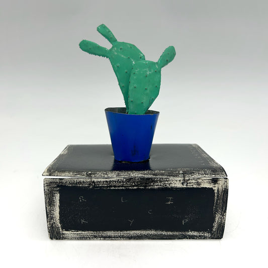 Laura Dean ~ Cactus 6 1/2" x 5" x 4"