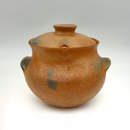 Lee Onstott - 2 3/4 Quart Mica Bean Pot, 7 1/2" x 8 1/2" x 7 1/2"