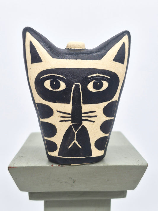 Lisa Smith ~ Face Jar Medium, Reversible  3 1/8" x 2 1/2" x 1 1/4"