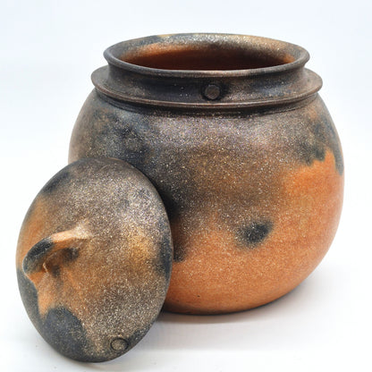 Mary North ~ 6 3/4 Quart Traditional Bean Pot with Lid and Incised Rim, 10" x 10" x 10"