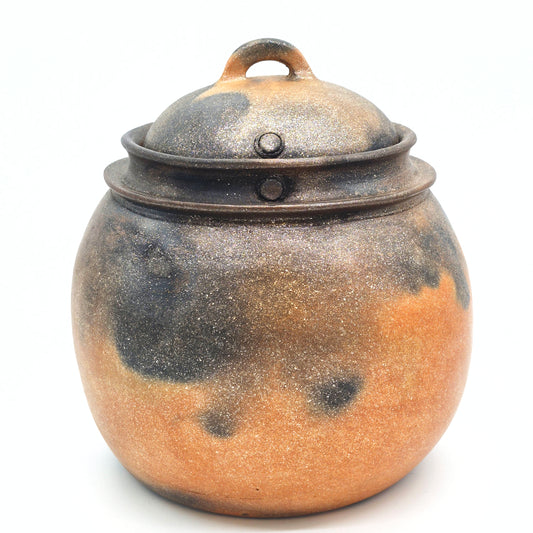 Mary North ~ 6 3/4 Quart Traditional Bean Pot with Lid and Incised Rim, 10" x 10" x 10"