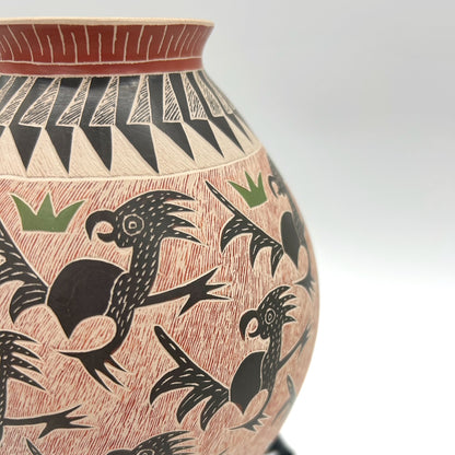 Mata Ortiz - Ceramic Pot, 8 5/8" x 5" x 5"