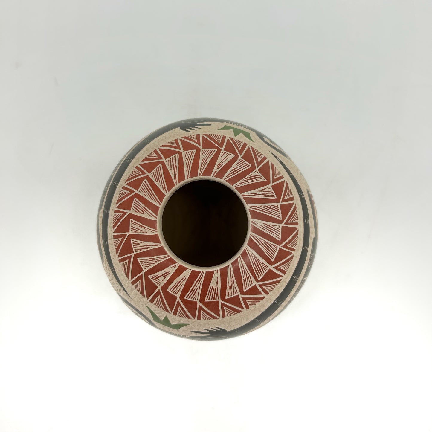 Mata Ortiz - Ceramic Pot, 4 1/2" x 4 1/2"x 4 1/2"