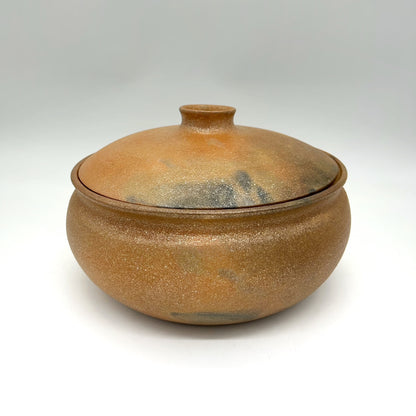 Rhonda Avidon ~ 4 1/2 Quart Mica Casserole style pot, 6 3/4" x 10 1/2" x 10 1/2"