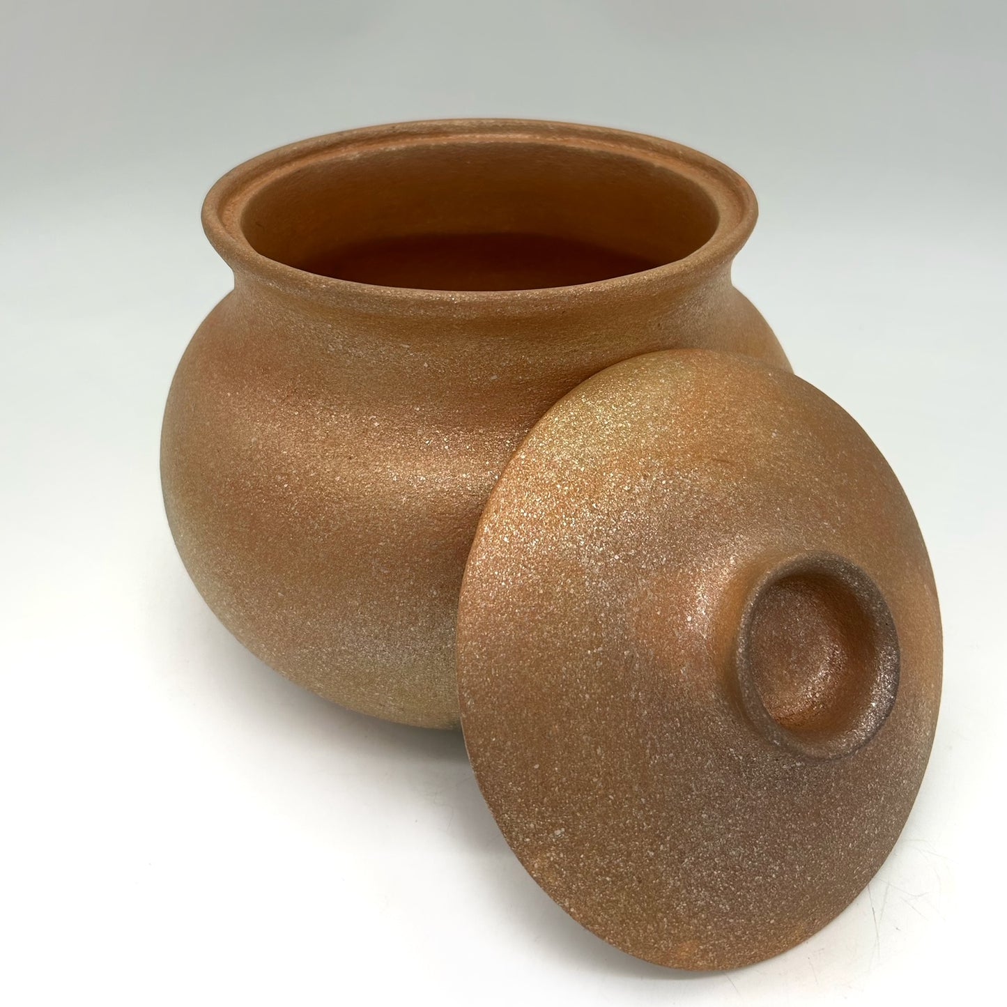 Rhonda Avidon ~ 4 1/4Quart Mica Bean Pot, 8" x 8" x 8"