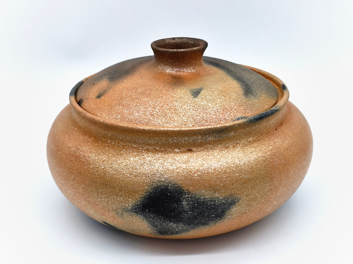 Rhonda Avidon ~ 3 1/2 Quart Mica Casserole style pot, 10" x 10" x 6 1/2"