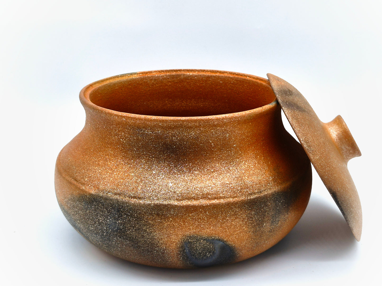 Rhonda Avidon ~ 4 1/2 Quart Mica Bean Pot, 10" x 10" x 7"