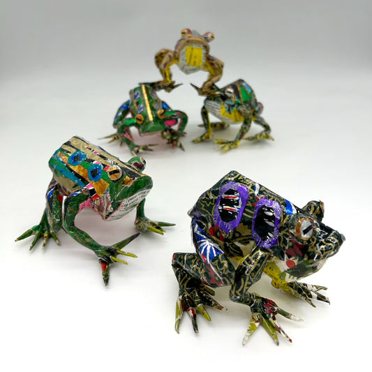 Rick Phelps ~ Crouching Frog, 3 3/4" x 4 1/2" x 4 1/2"