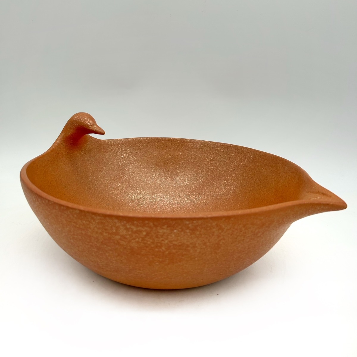 4 Quart Mica Open Bird Bowl