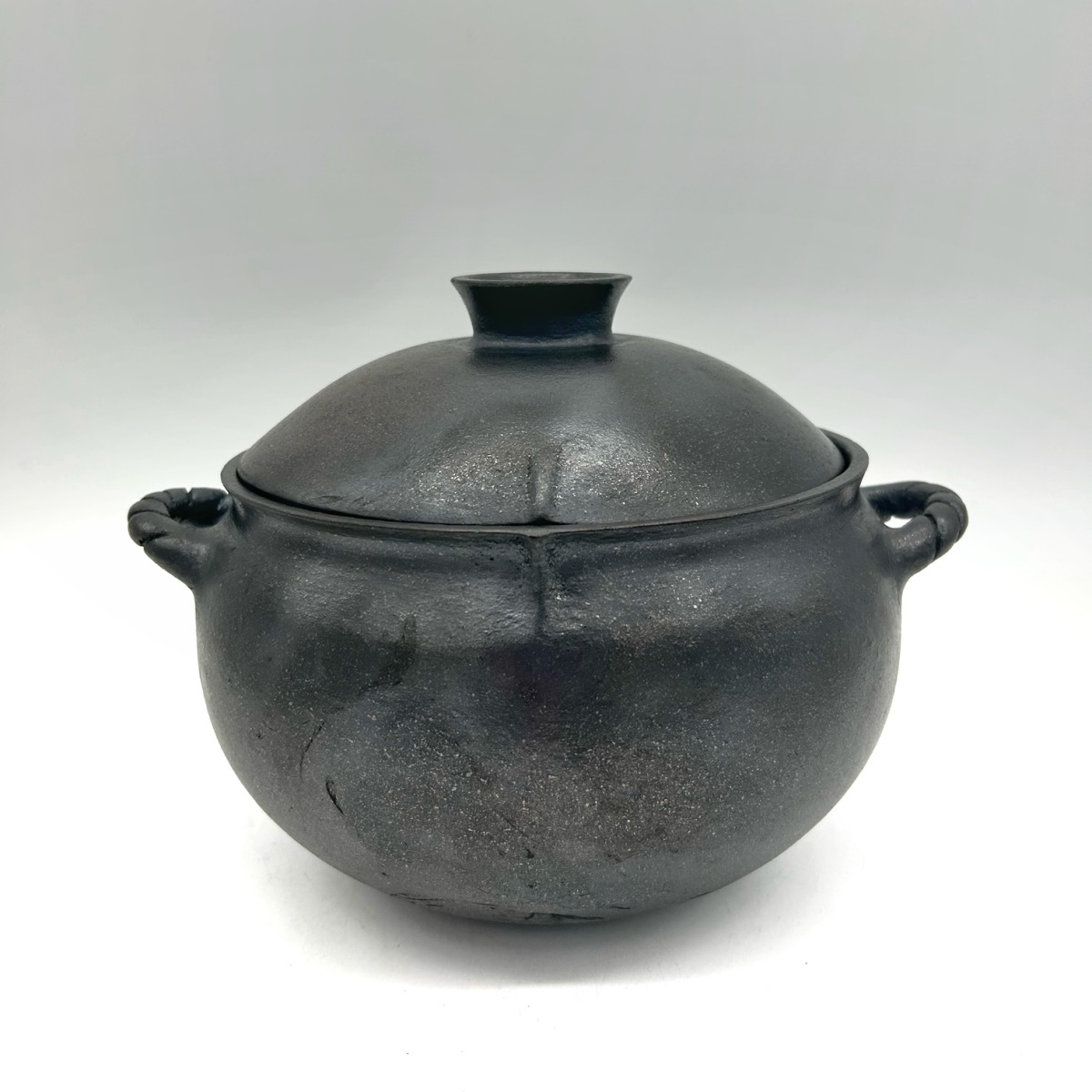 3 Quart Mica Bean pot