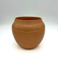 3 1/2 Quart Traditional Bean pot with Incised Design