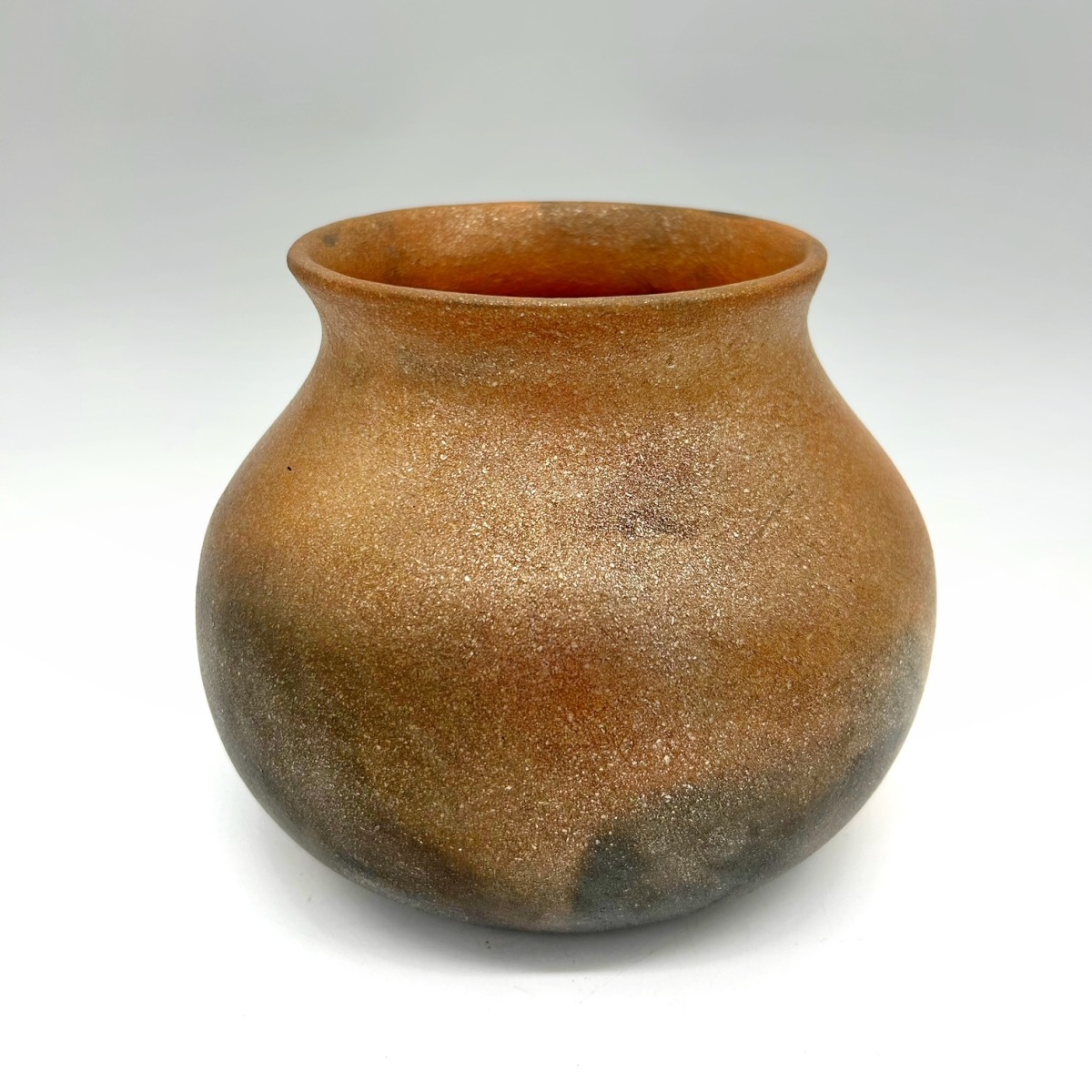 2 3/4 Quart Mica Bean Pot