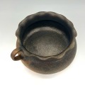 3 3/4 Quart Mica Bean Pot Black, Fluted Edge, Single handle