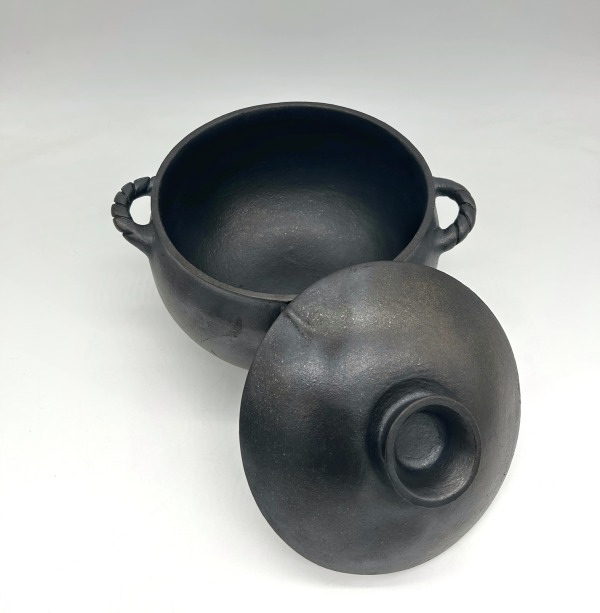 3 Quart Mica Bean pot